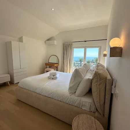 Luxury Pool & Sea View