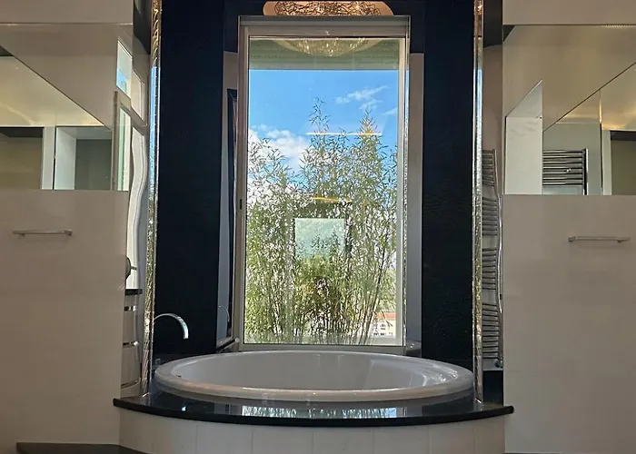 Luxury Pool & Sea View *