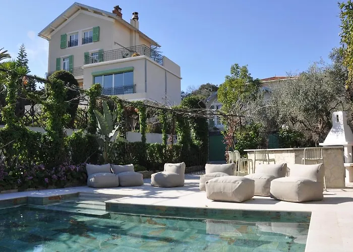 Luxury Pool & Sea View Vila Nice