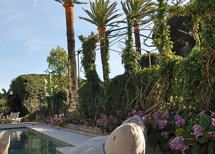 Luxury Pool & Sea View ניס