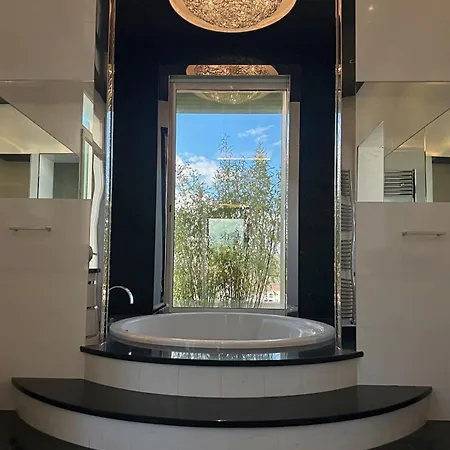 Luxury Pool & Sea View *