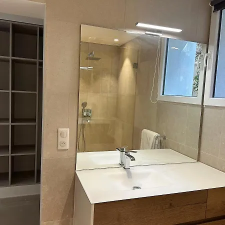 Вилла Luxury Pool & Sea View *